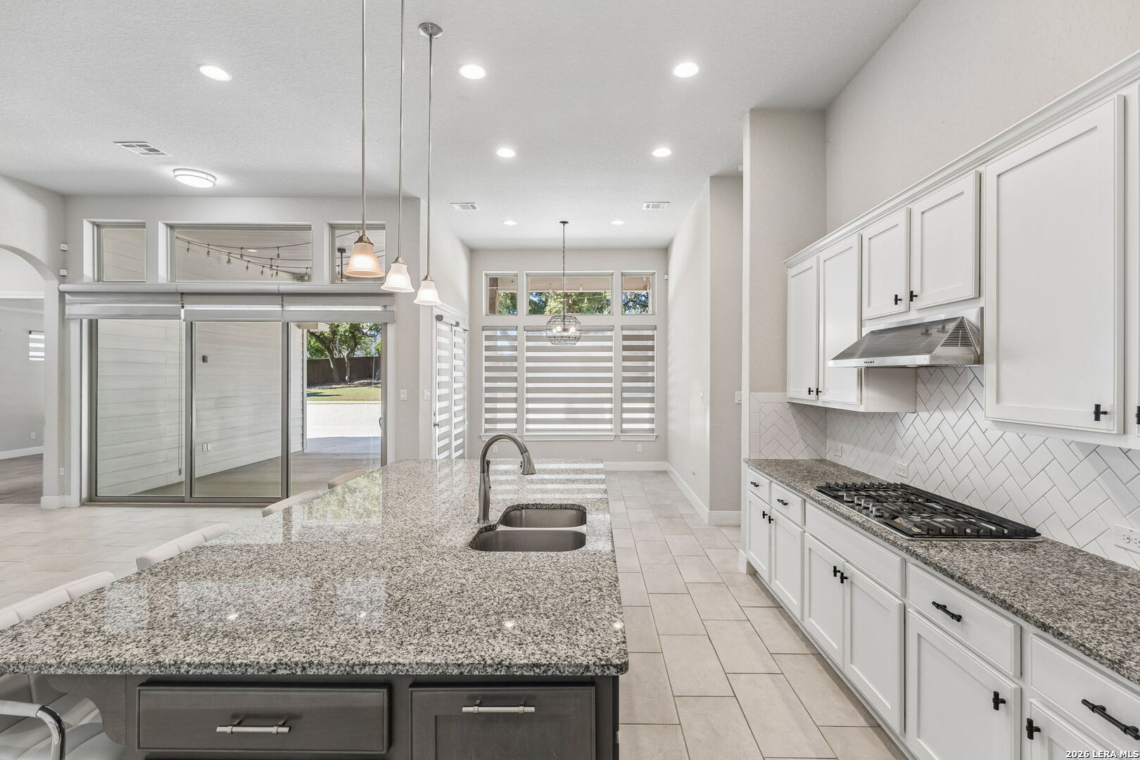 144 Leann Way, Castroville, TX 78009