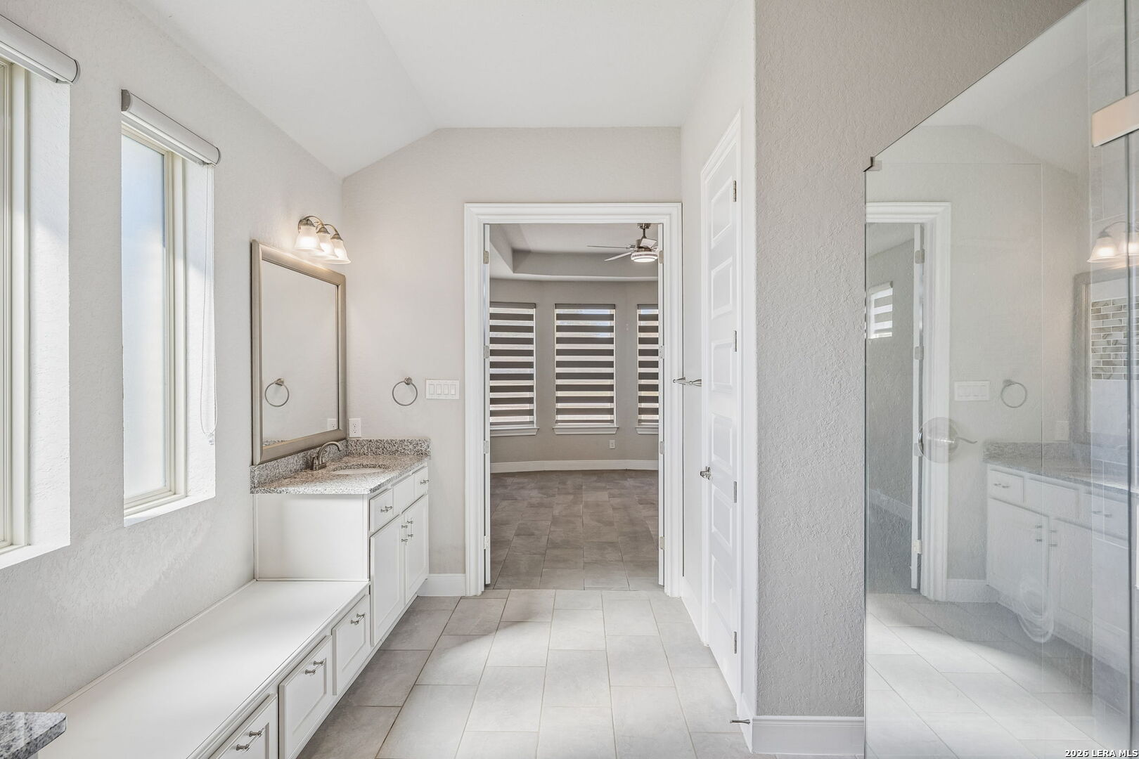 144 Leann Way, Castroville, TX 78009