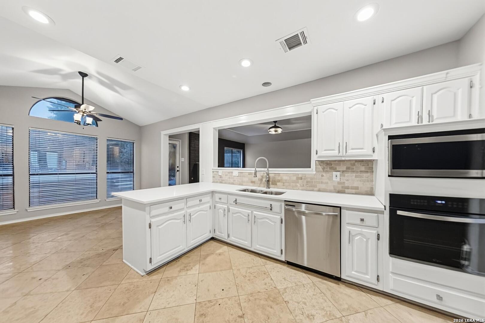 16011 MISSION RDG, San Antonio, TX 78232