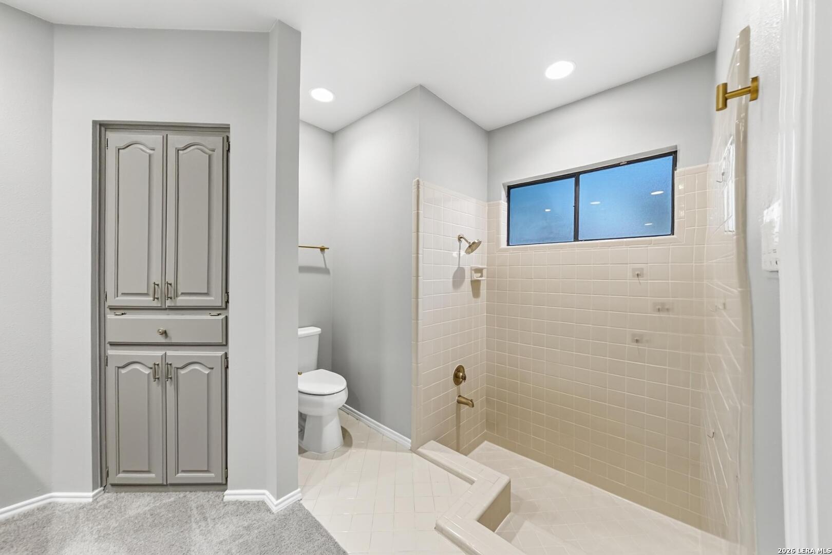 16011 MISSION RDG, San Antonio, TX 78232