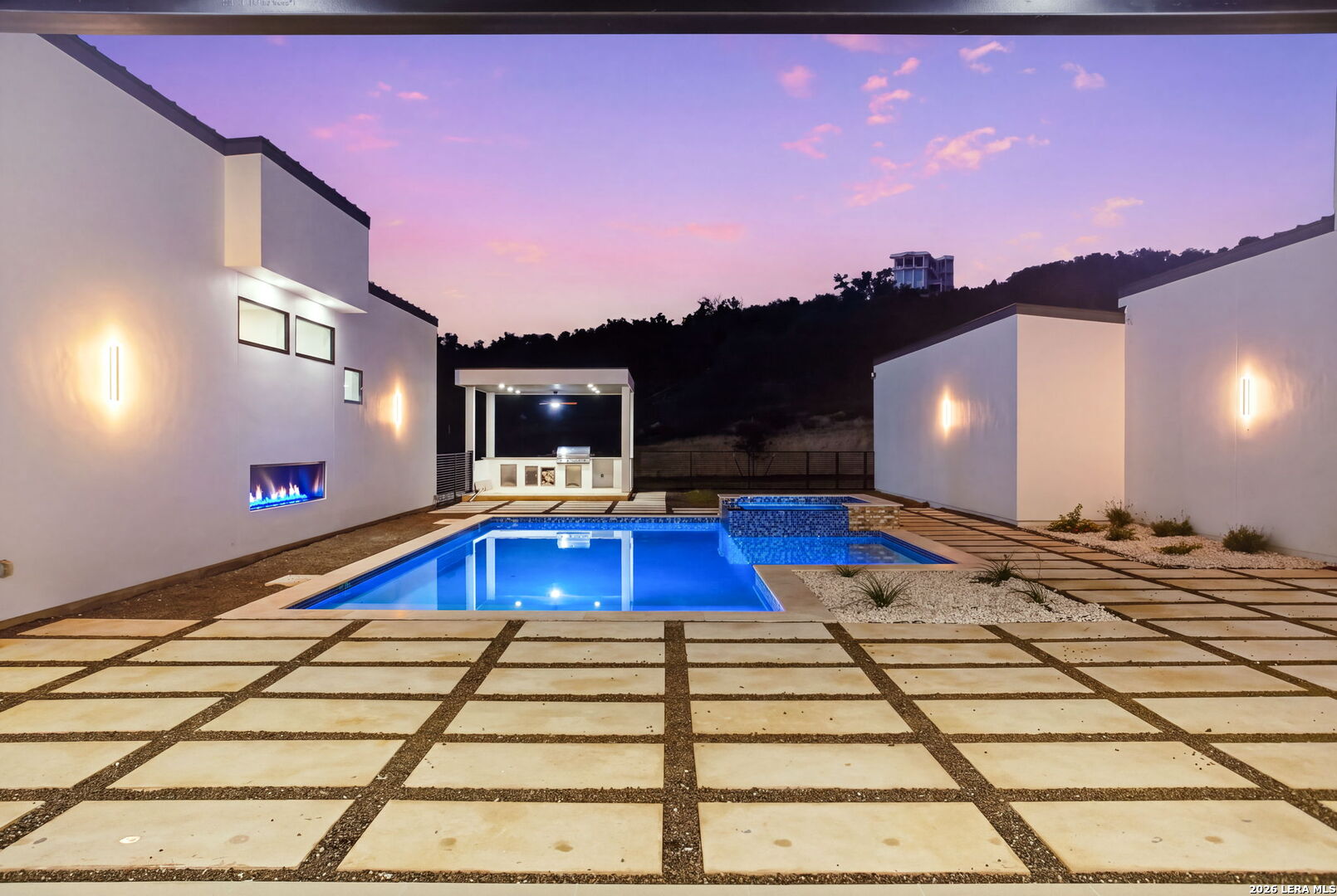 10712 KENDALL CYN, San Antonio, TX 78255