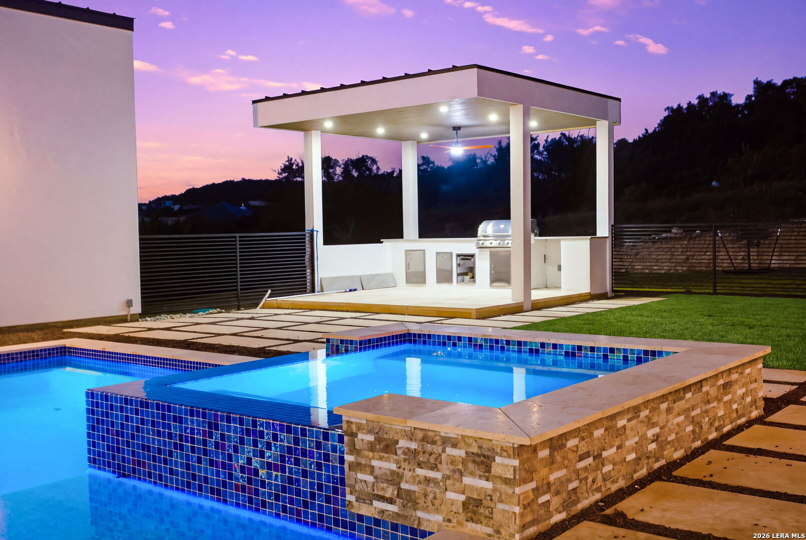 10712 KENDALL CYN, San Antonio, TX 78255