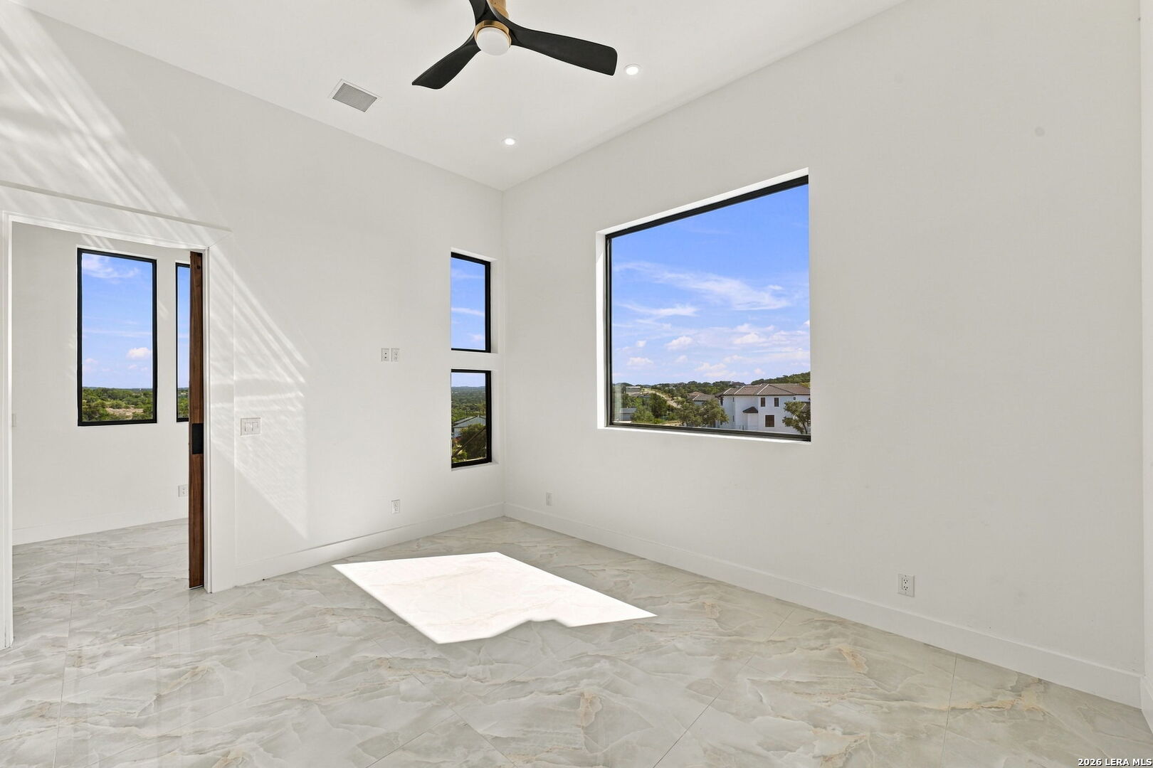 10712 KENDALL CYN, San Antonio, TX 78255