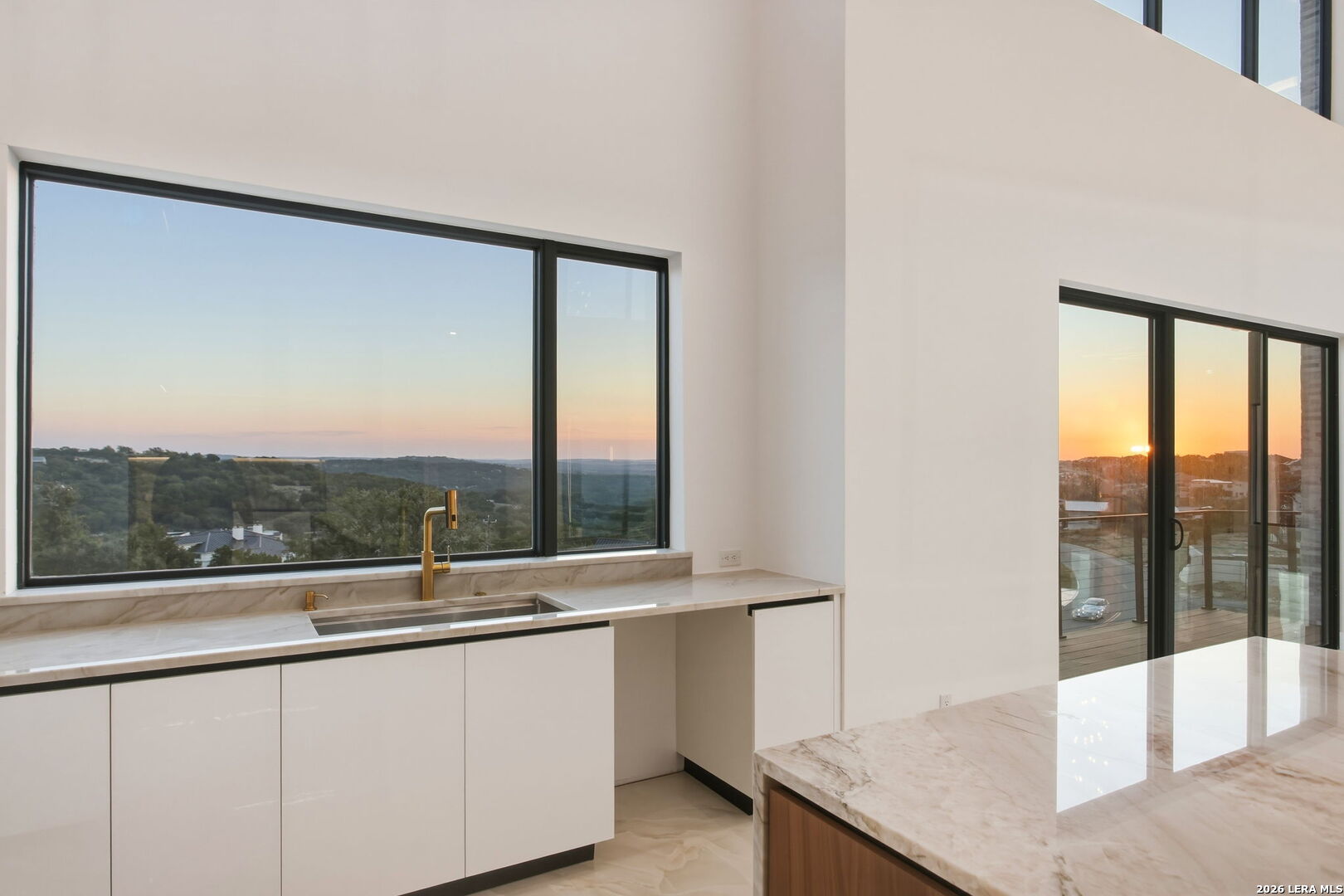 10712 KENDALL CYN, San Antonio, TX 78255