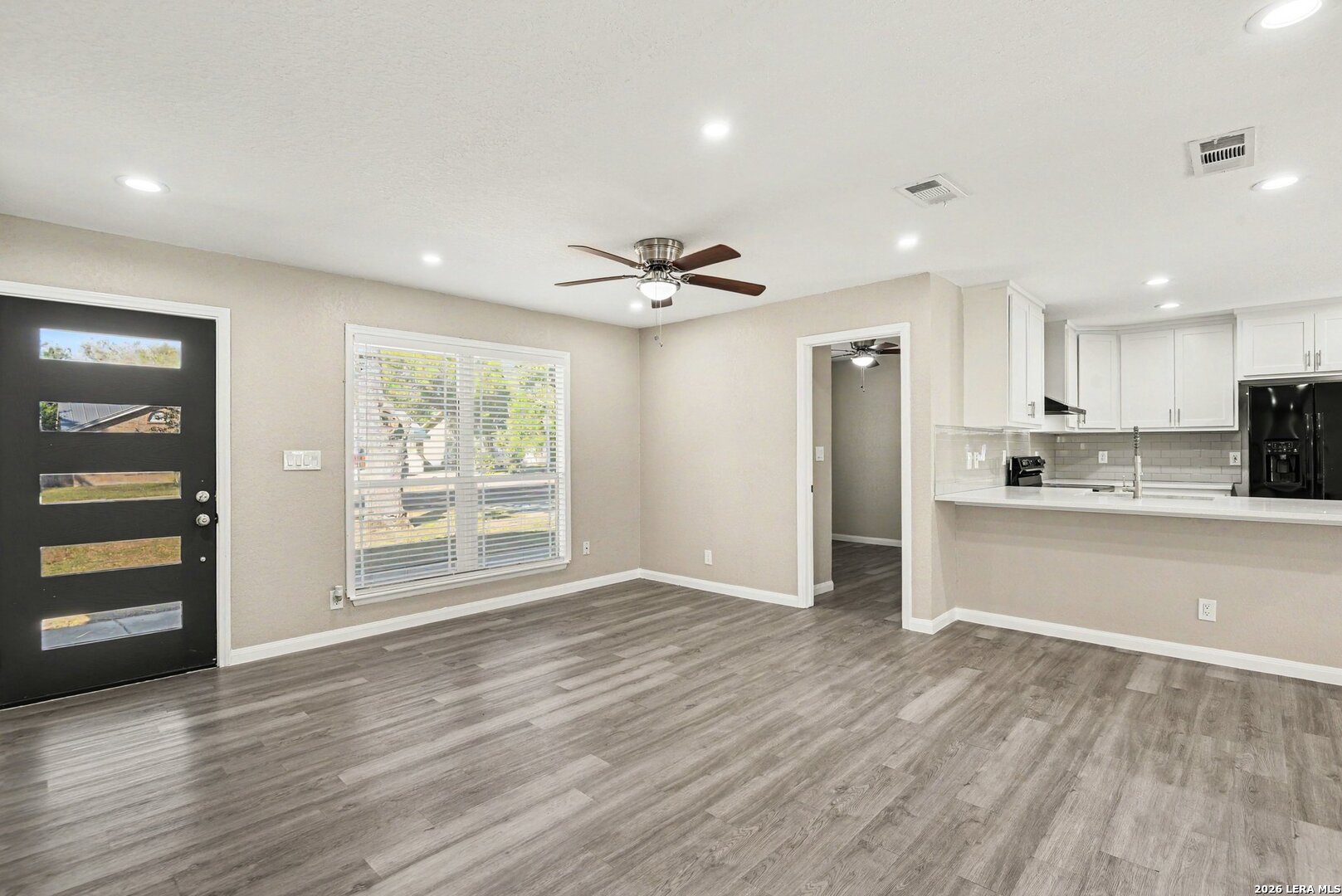 8426 GLEN CT, San Antonio, TX 78239