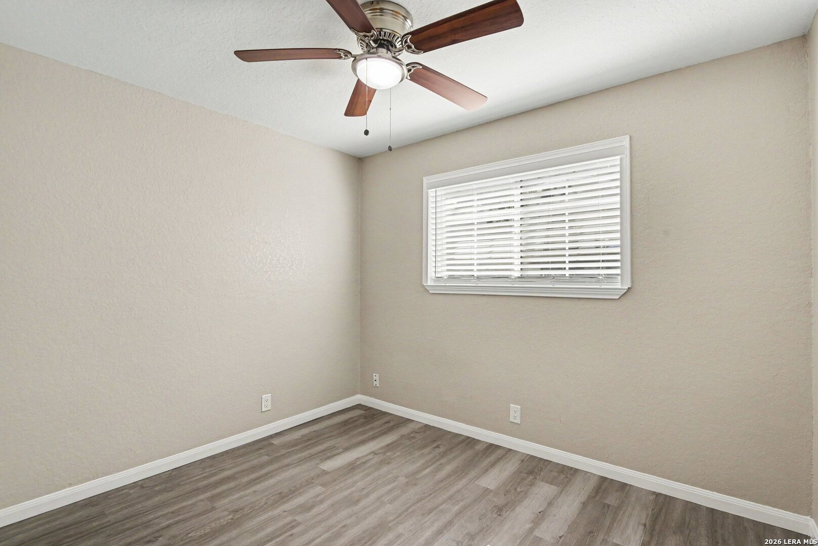 8426 GLEN CT, San Antonio, TX 78239