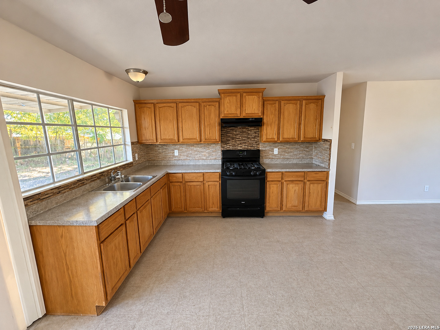 7650 Glen Shire, San Antonio, TX 78239