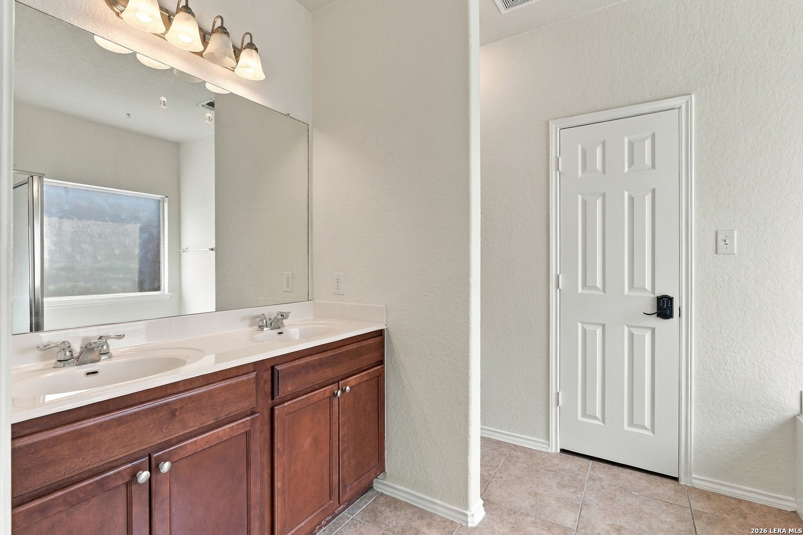 445 PRICKLY PEAR DR, Cibolo, TX 78108