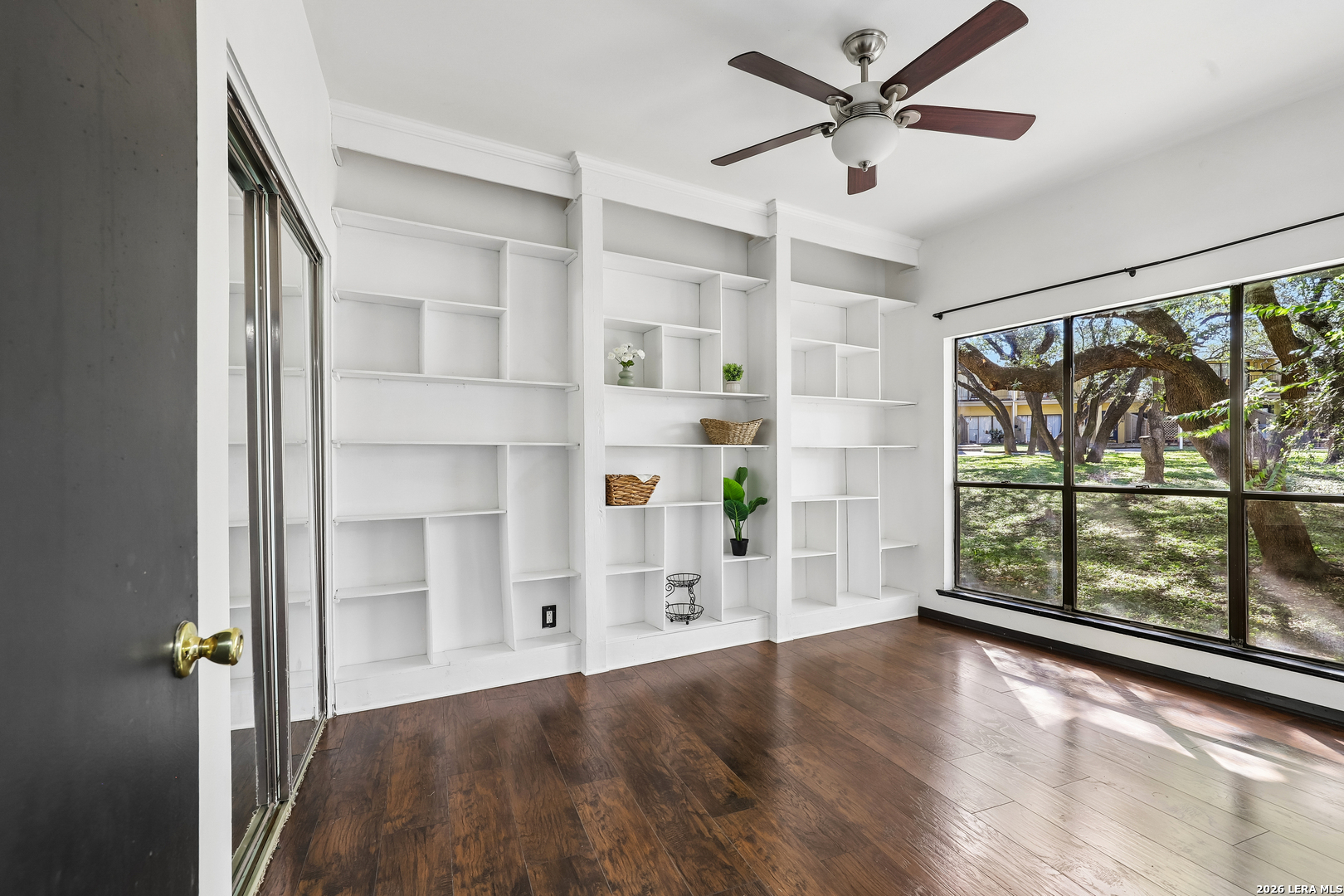 8642 FREDERICKSBURG RD, #403, San Antonio, TX 78240