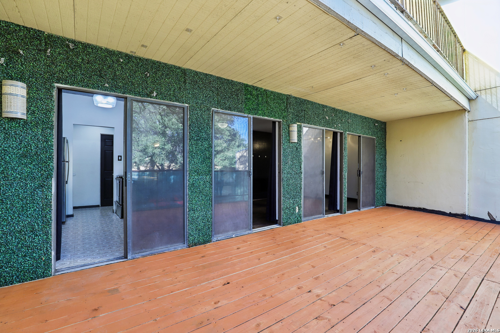 8642 FREDERICKSBURG RD, #403, San Antonio, TX 78240