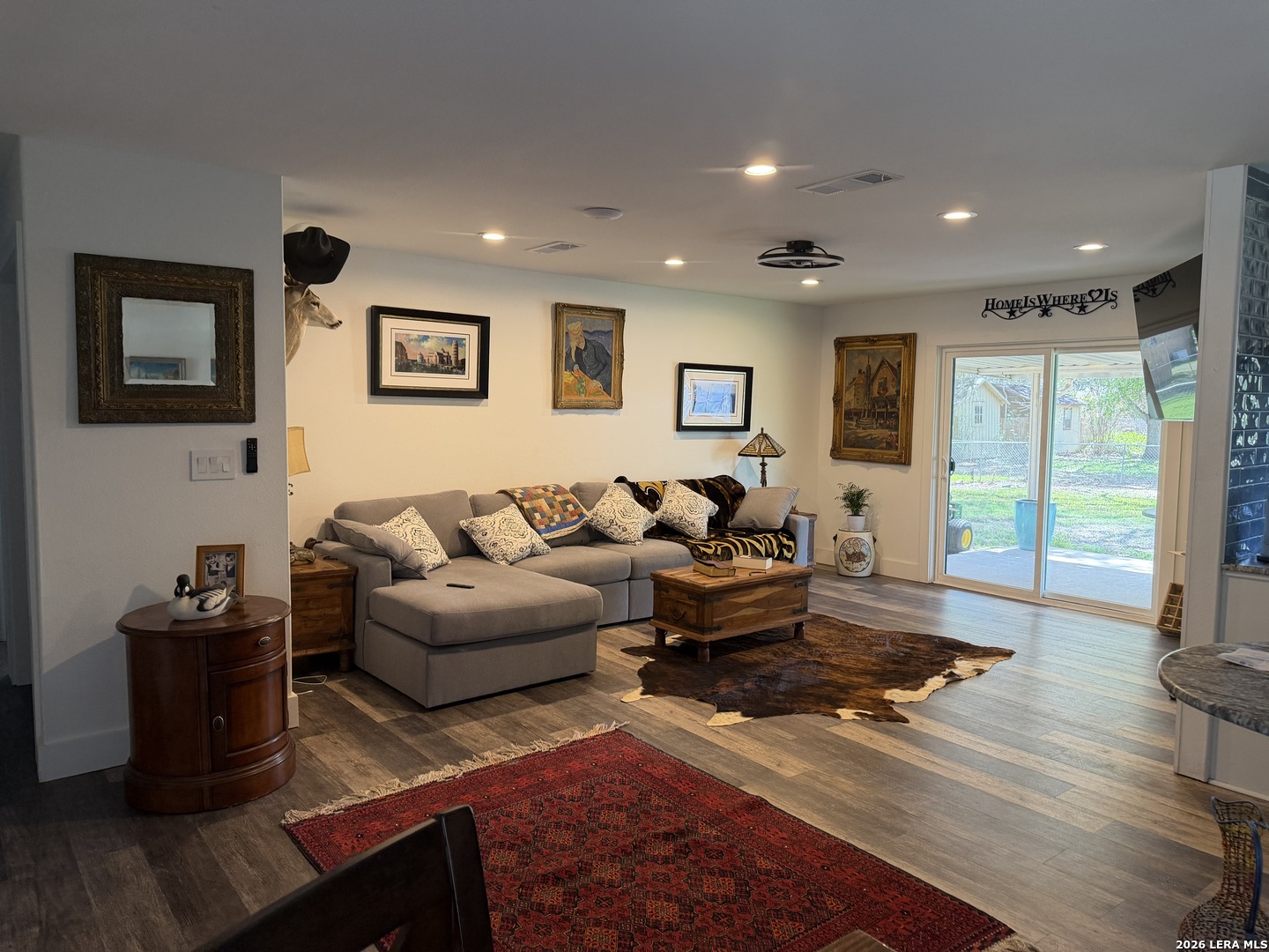 308 CEDALIA AVE, Jourdanton, TX 78026