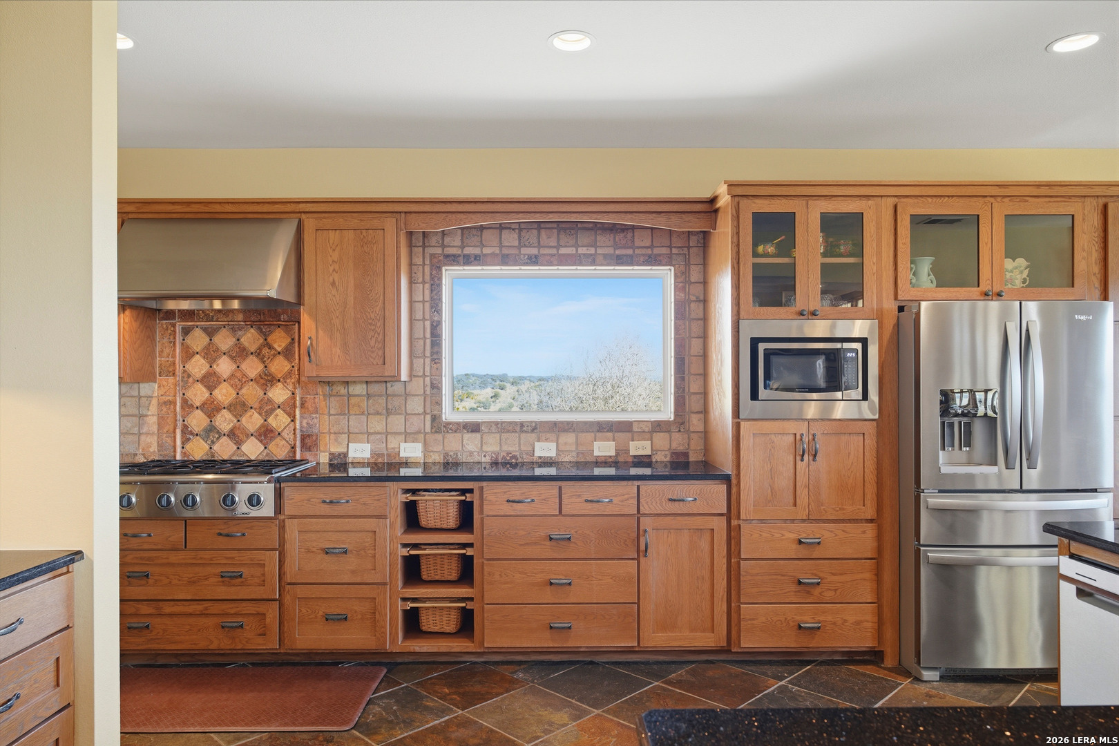 420 Settlers Way N, Comfort, TX 78013