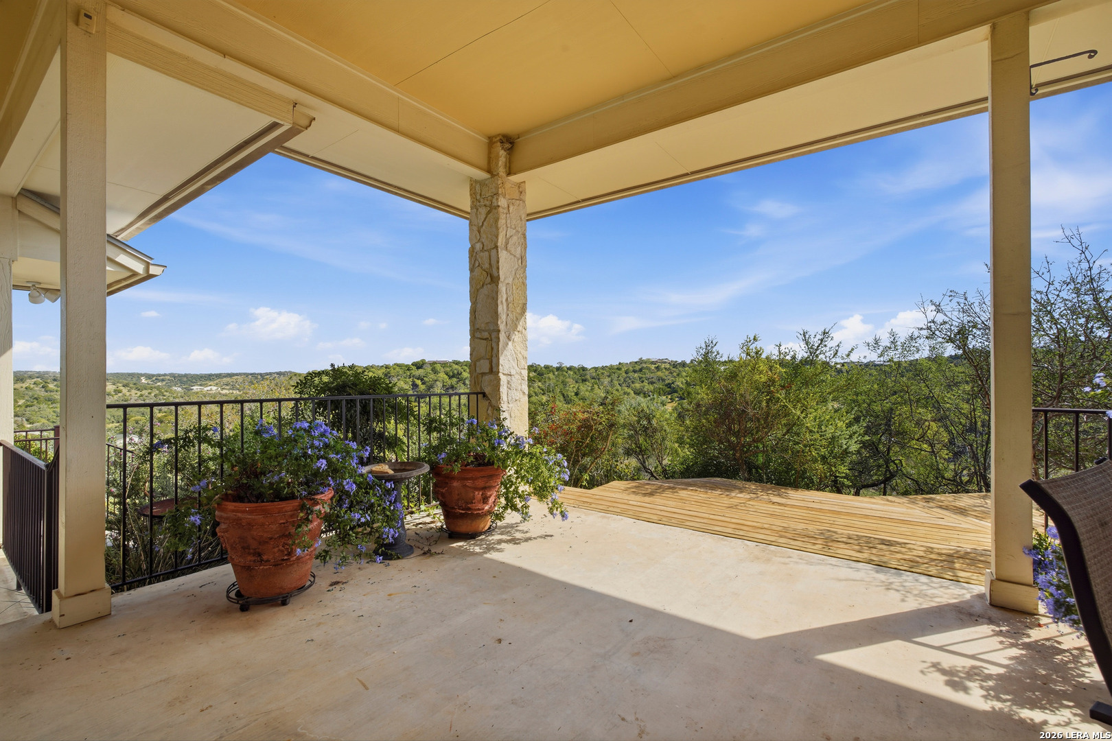 420 Settlers Way N, Comfort, TX 78013