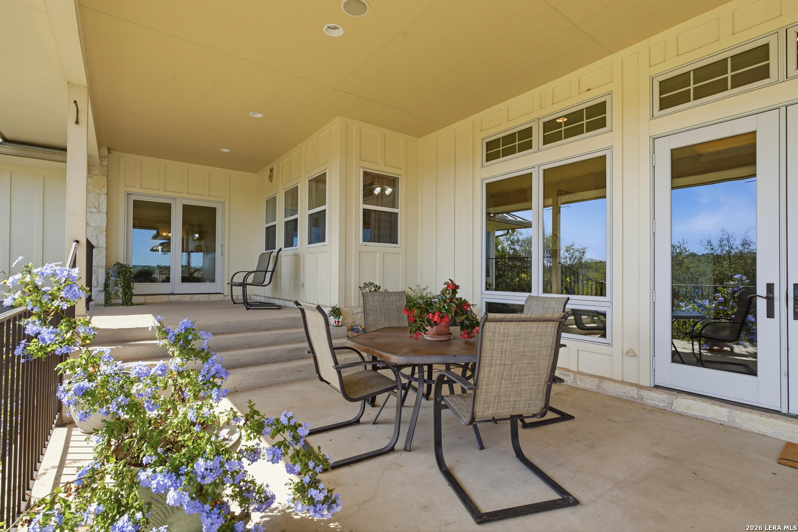 420 Settlers Way N, Comfort, TX 78013