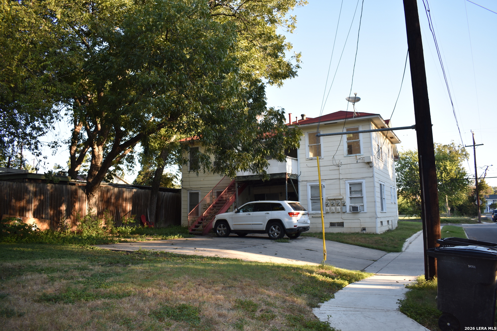 120 IRA AVE, San Antonio, TX 78209