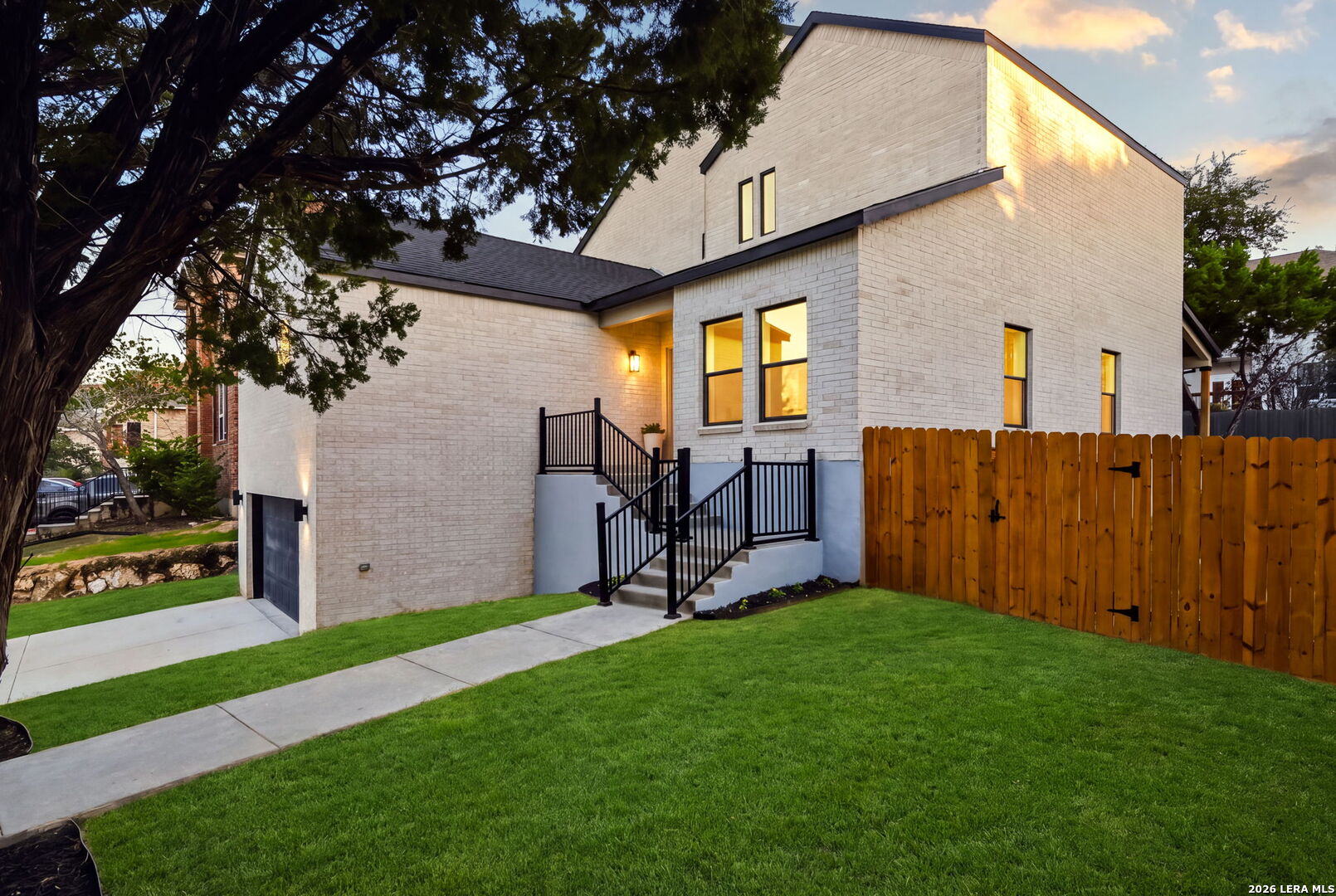 21006 PROMONTORY CIR, San Antonio, TX 78258