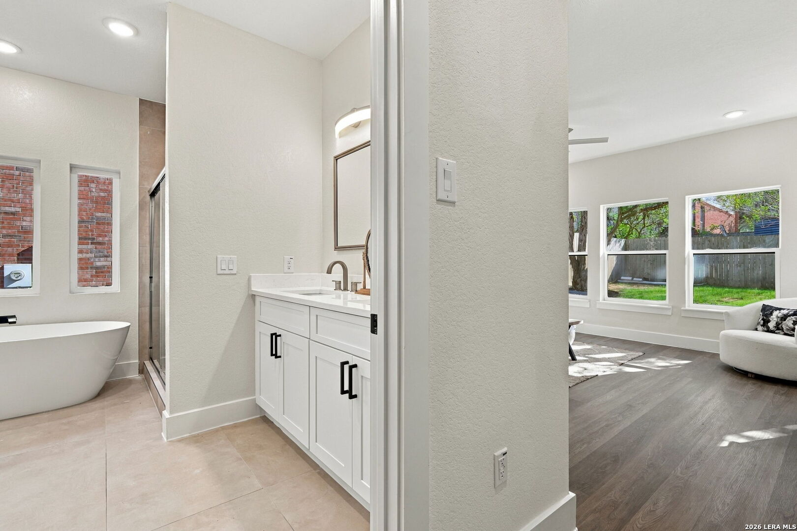21006 PROMONTORY CIR, San Antonio, TX 78258