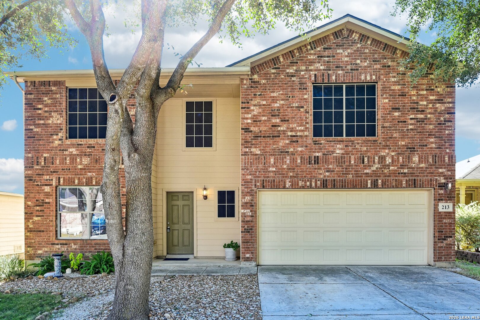 Property photo for 213 HEREFORD ST, Cibolo, TX