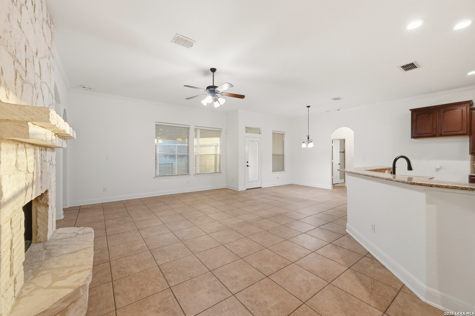 6718 LAURA HTS, Schertz, TX 78154