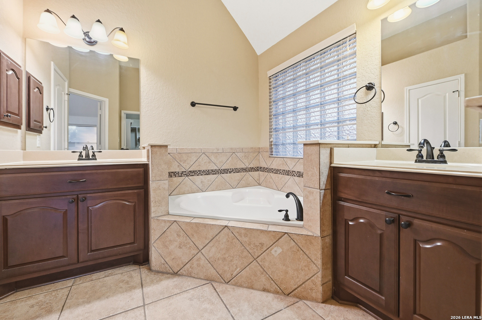 6718 LAURA HTS, Schertz, TX 78154