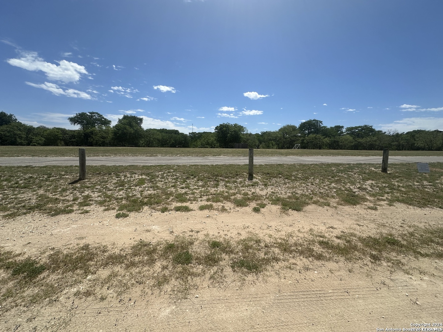 201 MAPLE ST, Bandera, TX 78003