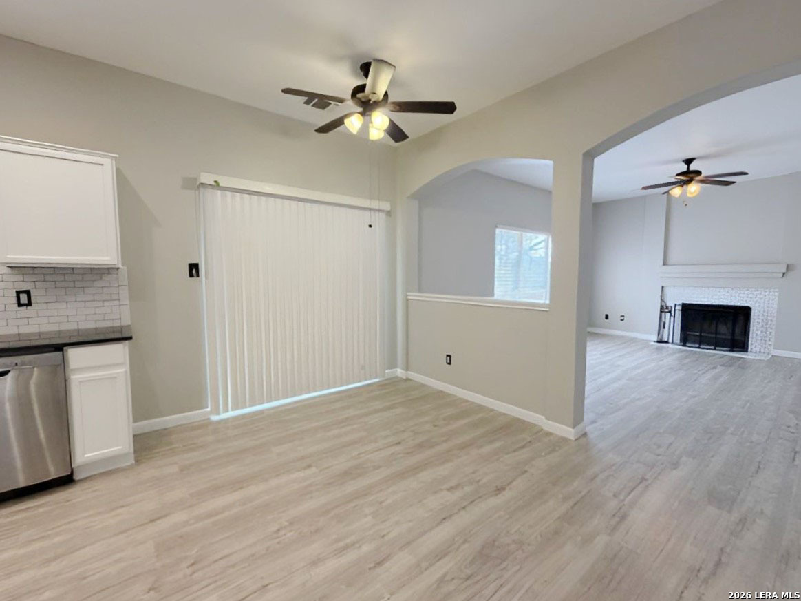 4122 Knollbluff, San Antonio, TX 78247