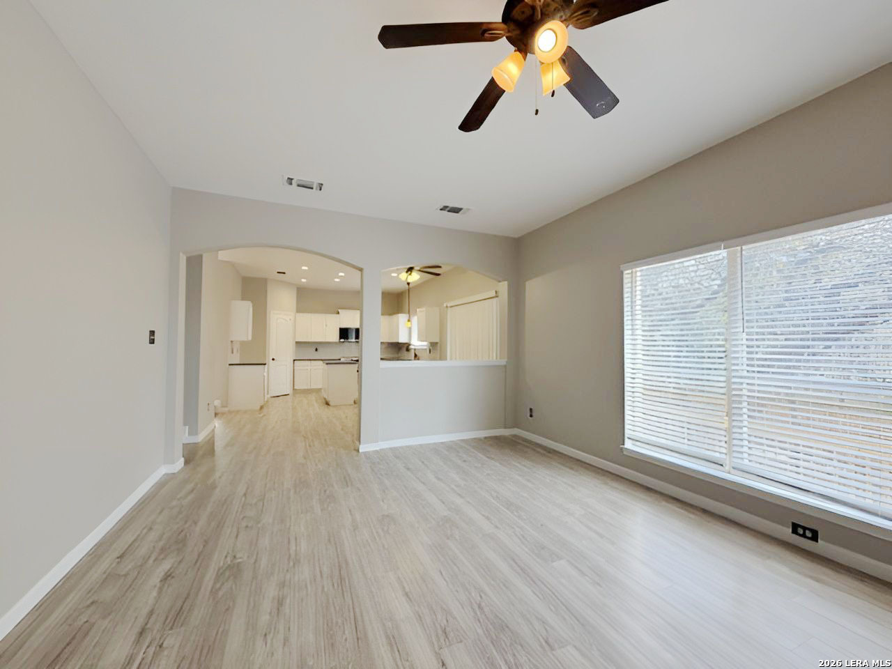 4122 Knollbluff, San Antonio, TX 78247