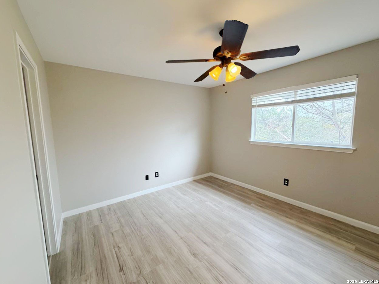 4122 Knollbluff, San Antonio, TX 78247
