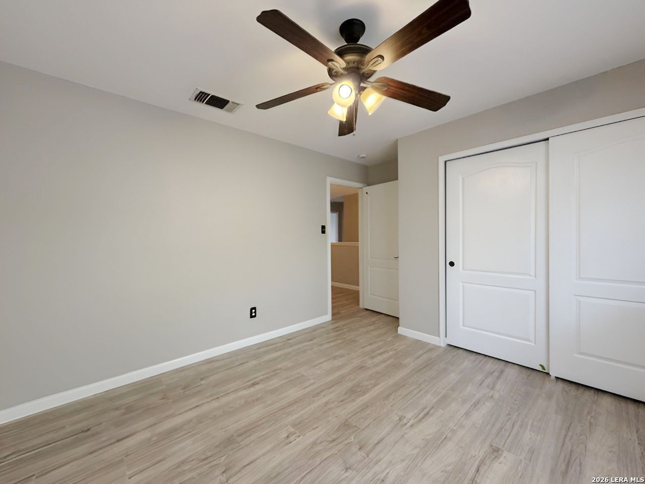 4122 Knollbluff, San Antonio, TX 78247