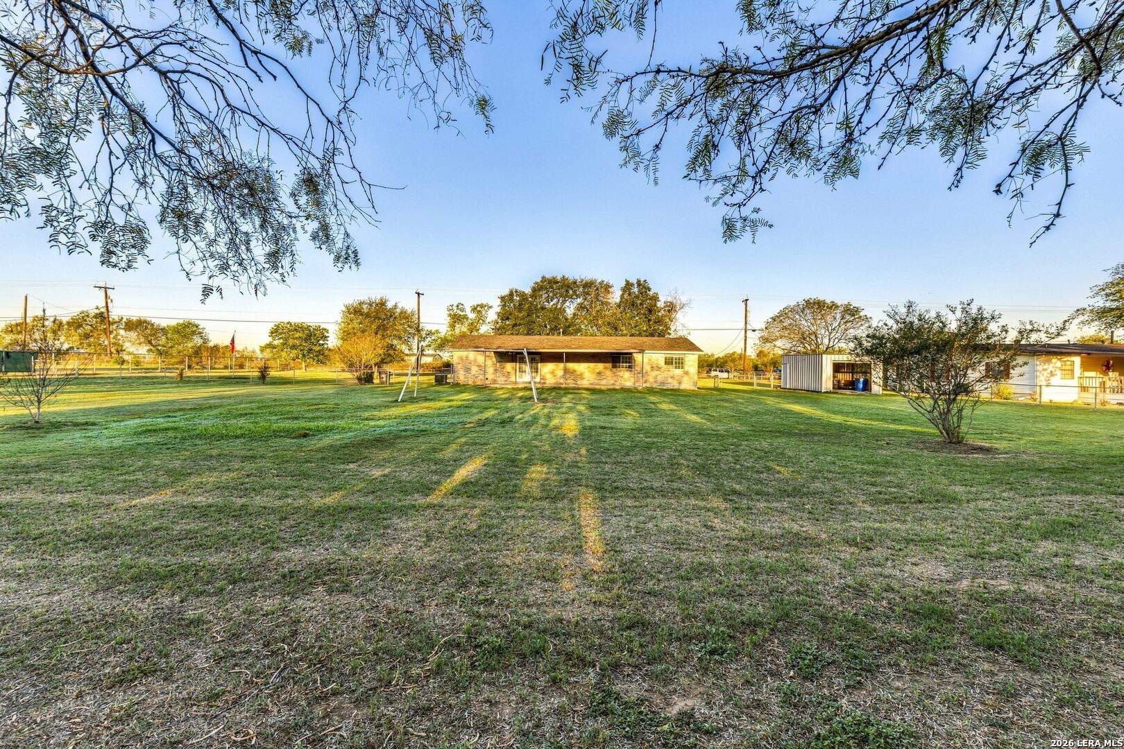 3708 STUART RD, Adkins, TX 78101