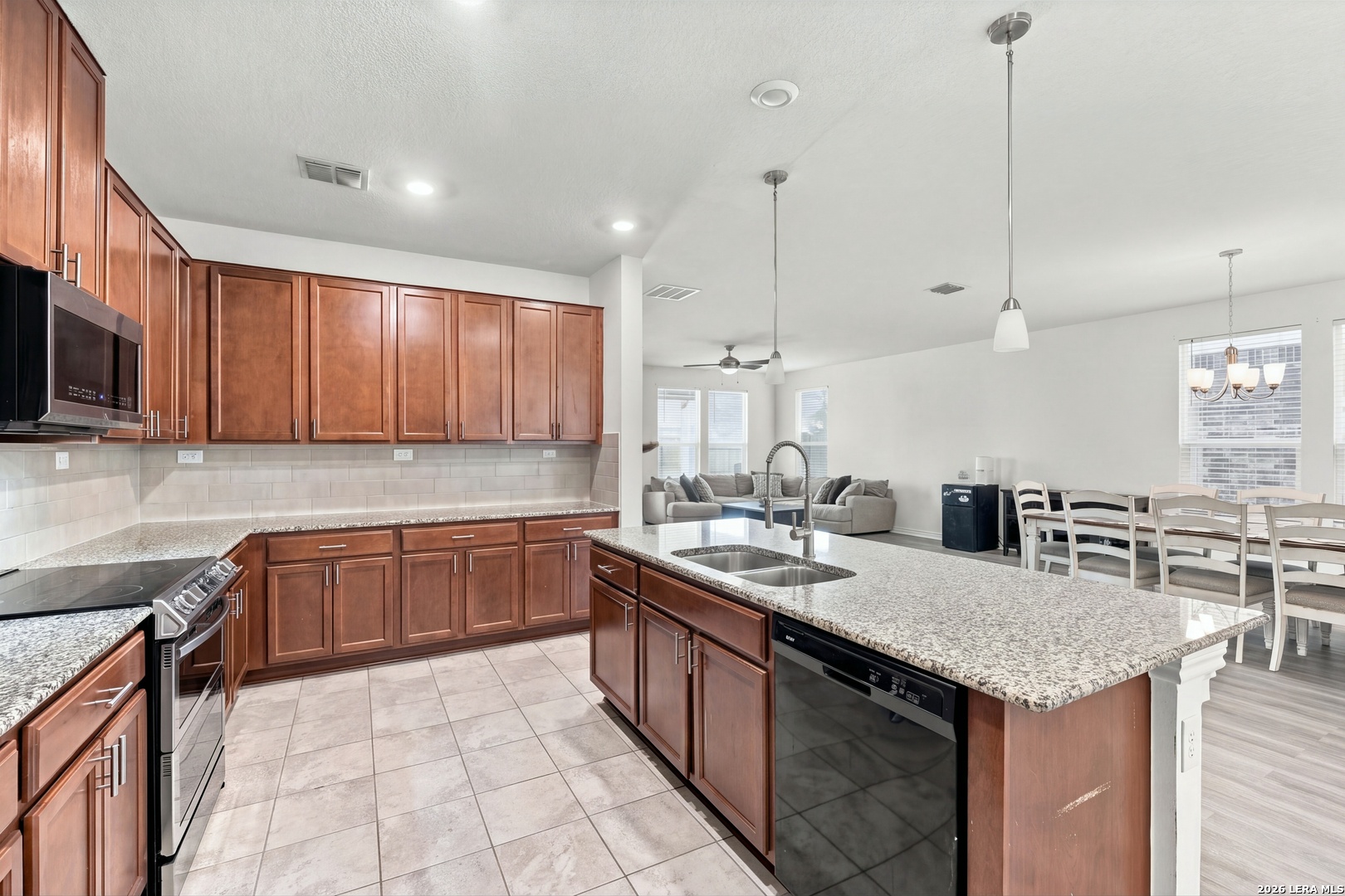 11223 SAWYER VLY, San Antonio, TX 78254
