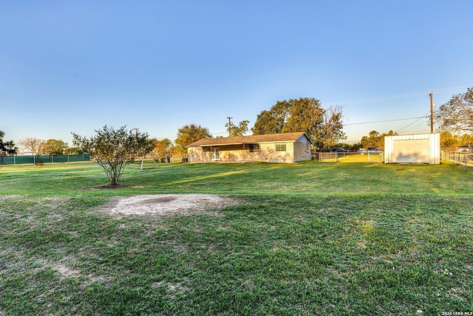 3708 STUART RD, Adkins, TX 78101