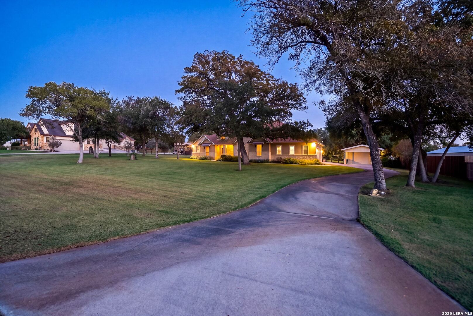 132 Circle Six Dr, La Vernia, TX 78121