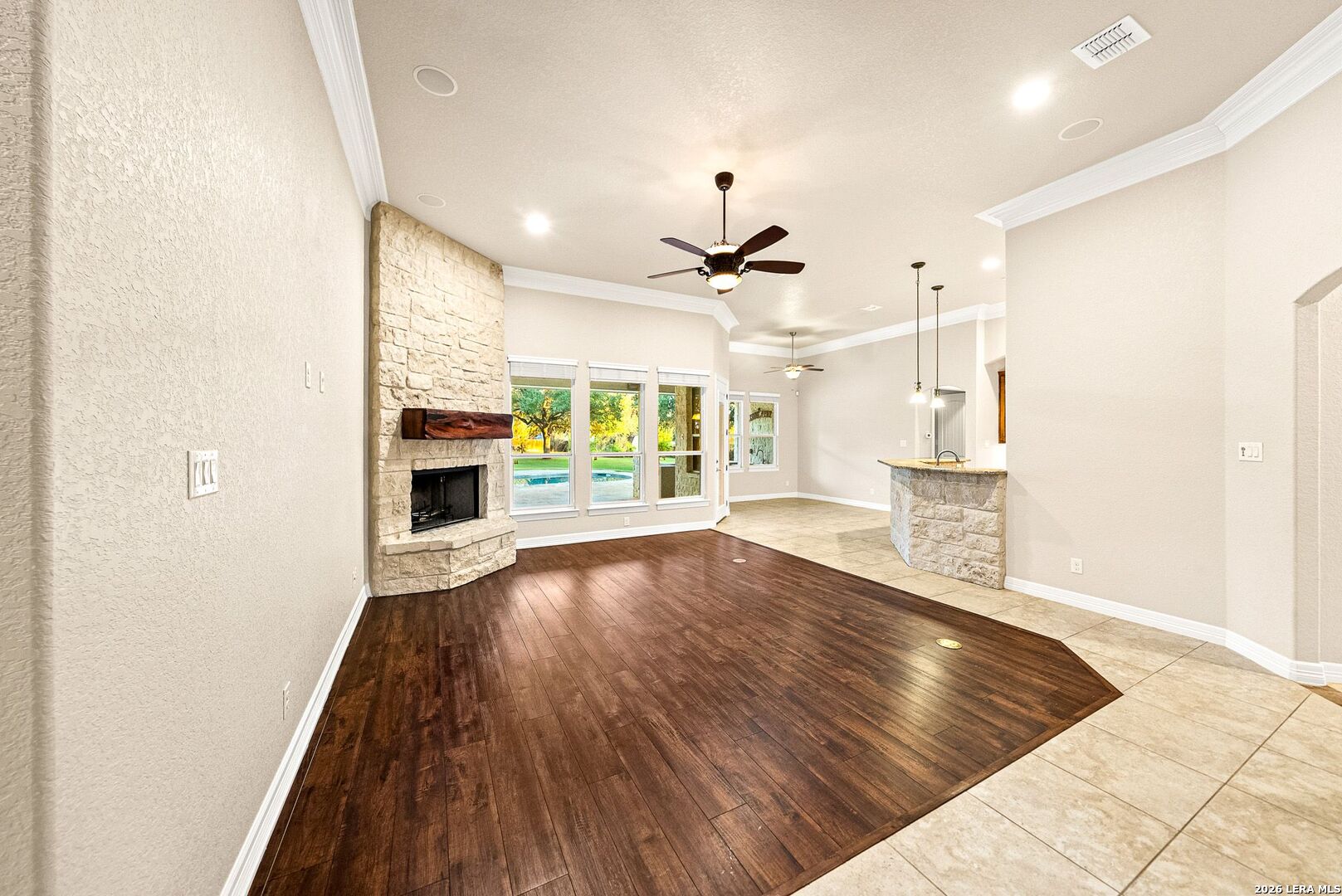 132 Circle Six Dr, La Vernia, TX 78121