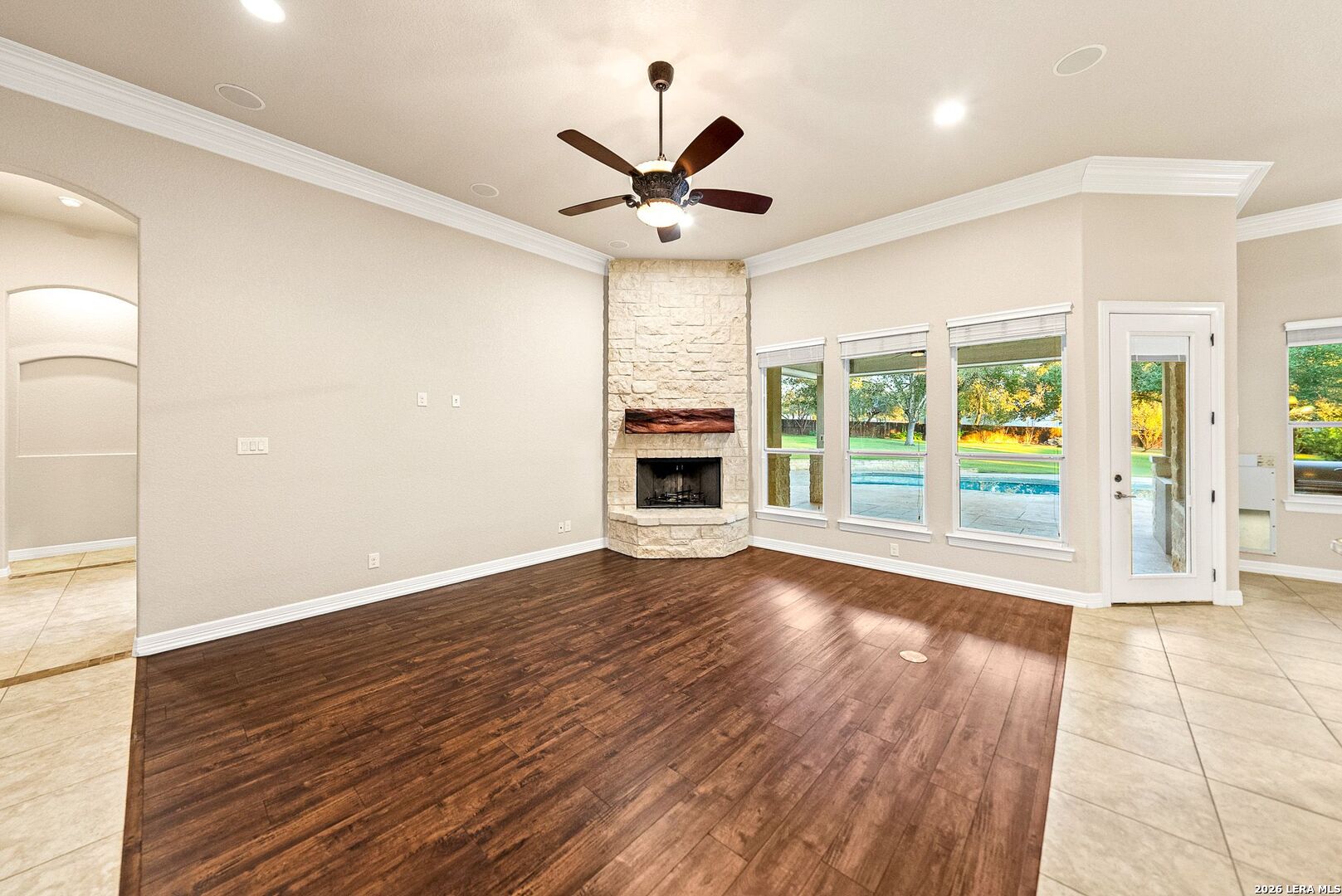 132 Circle Six Dr, La Vernia, TX 78121