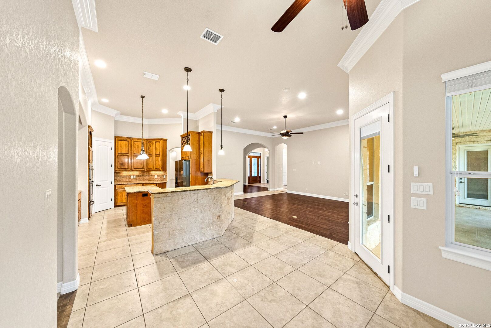 132 Circle Six Dr, La Vernia, TX 78121