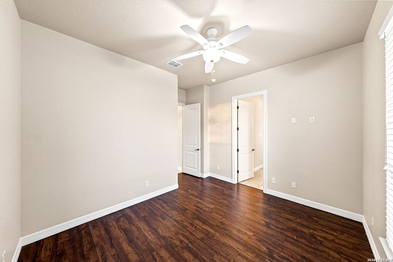 132 Circle Six Dr, La Vernia, TX 78121