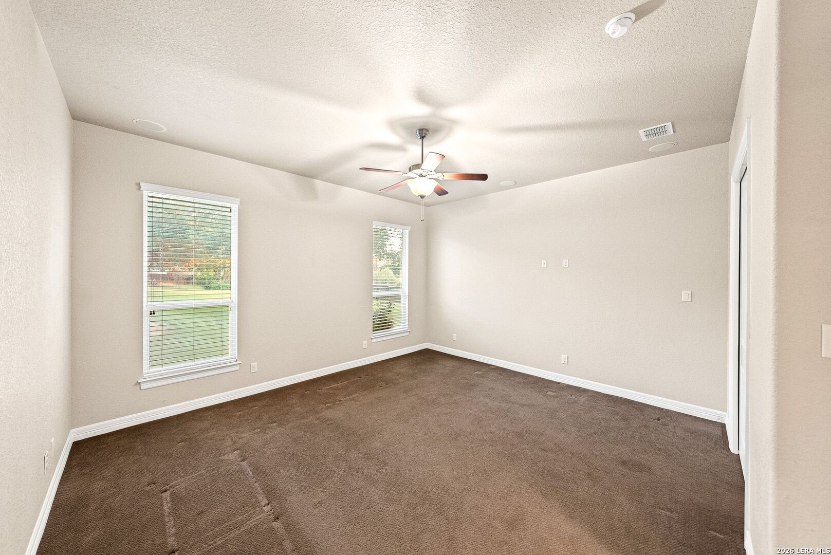132 Circle Six Dr, La Vernia, TX 78121