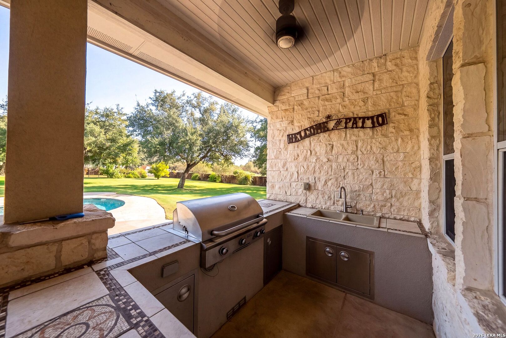 132 Circle Six Dr, La Vernia, TX 78121