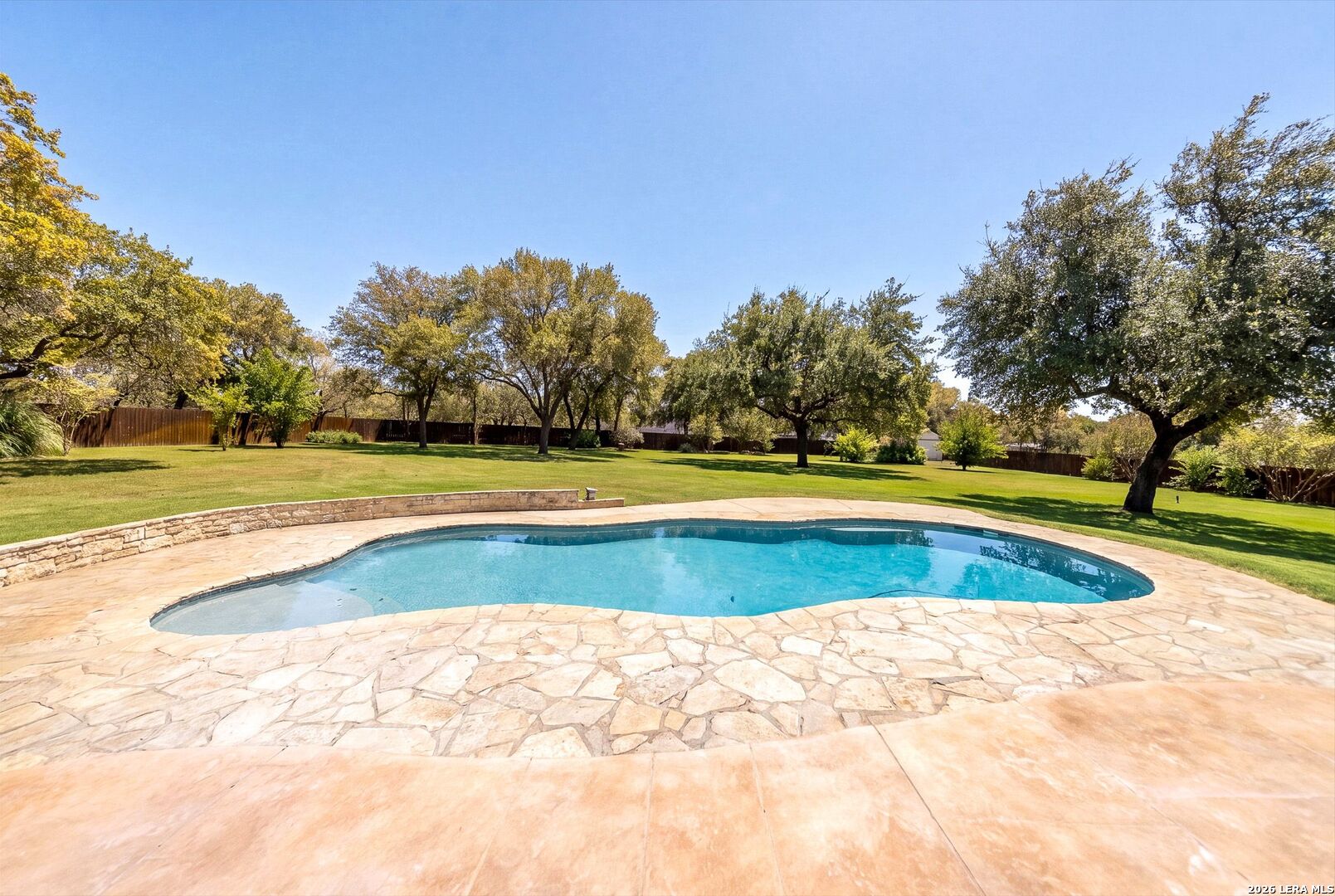132 Circle Six Dr, La Vernia, TX 78121
