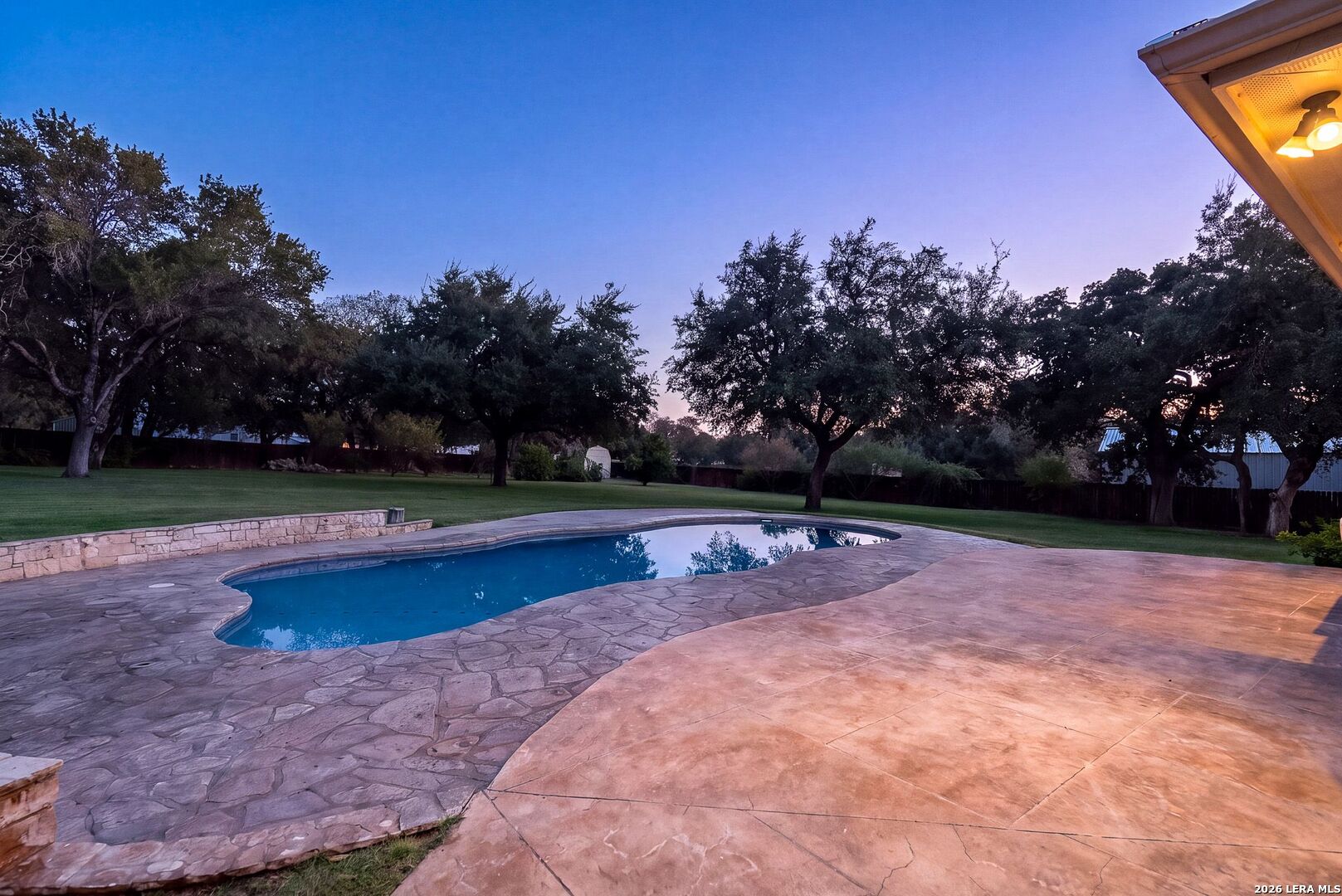 132 Circle Six Dr, La Vernia, TX 78121