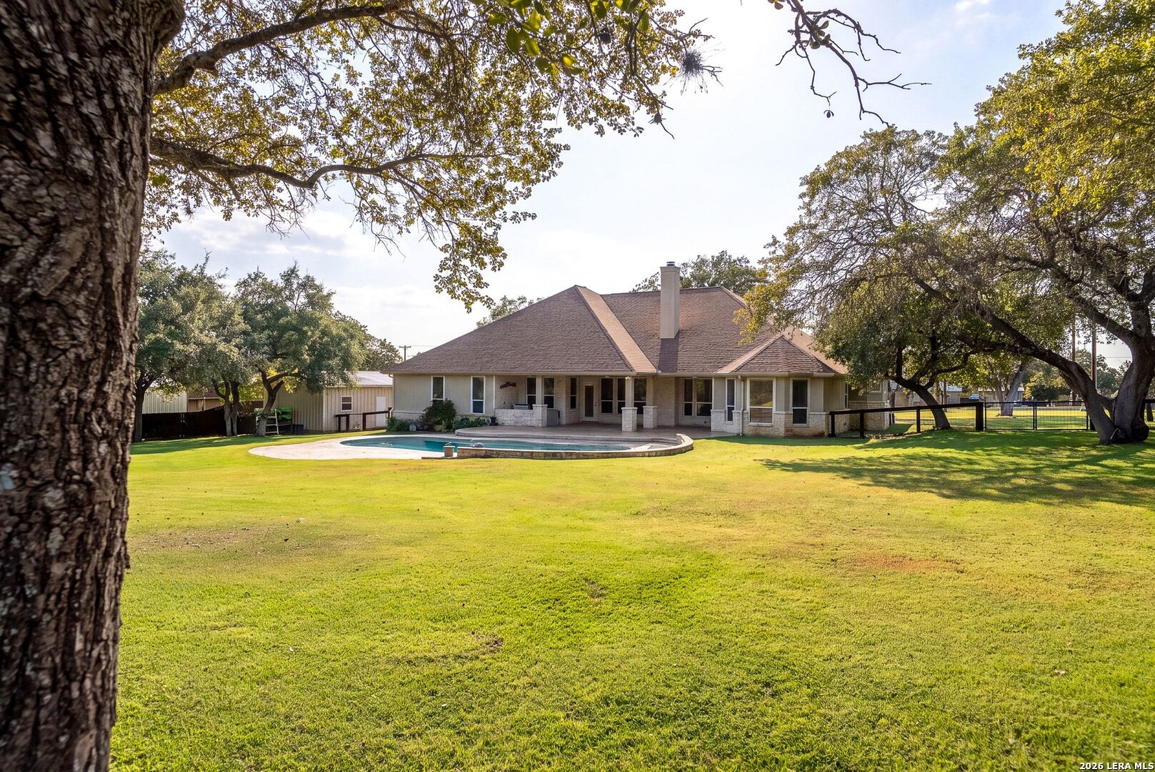 132 Circle Six Dr, La Vernia, TX 78121