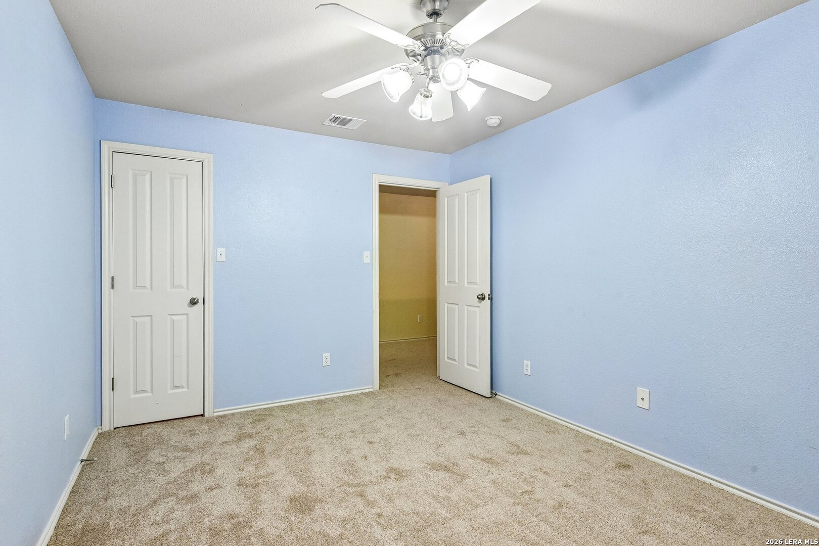 213 HEREFORD ST, Cibolo, TX 78108