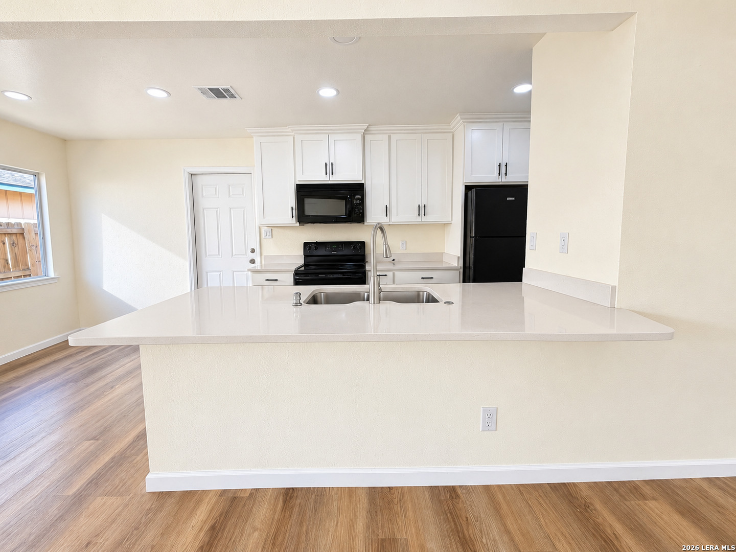 2935 WISHING LAKE DR, San Antonio, TX 78222