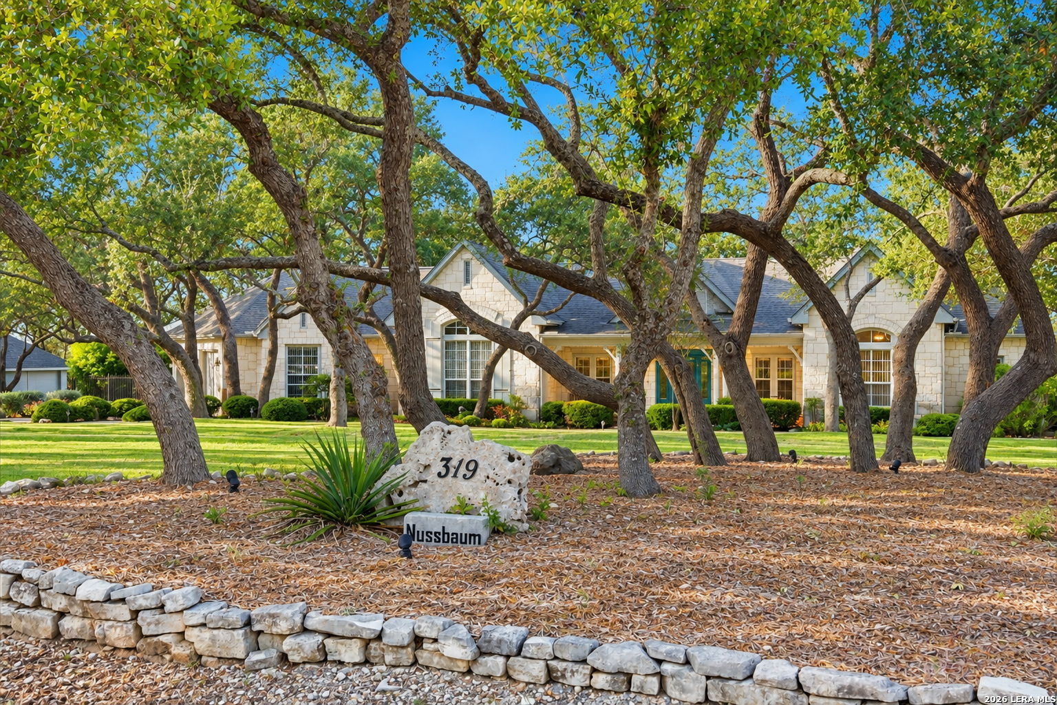 319 Hyacinth, San Antonio, TX 78260