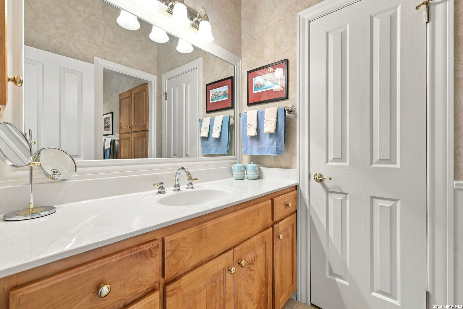 319 Hyacinth, San Antonio, TX 78260