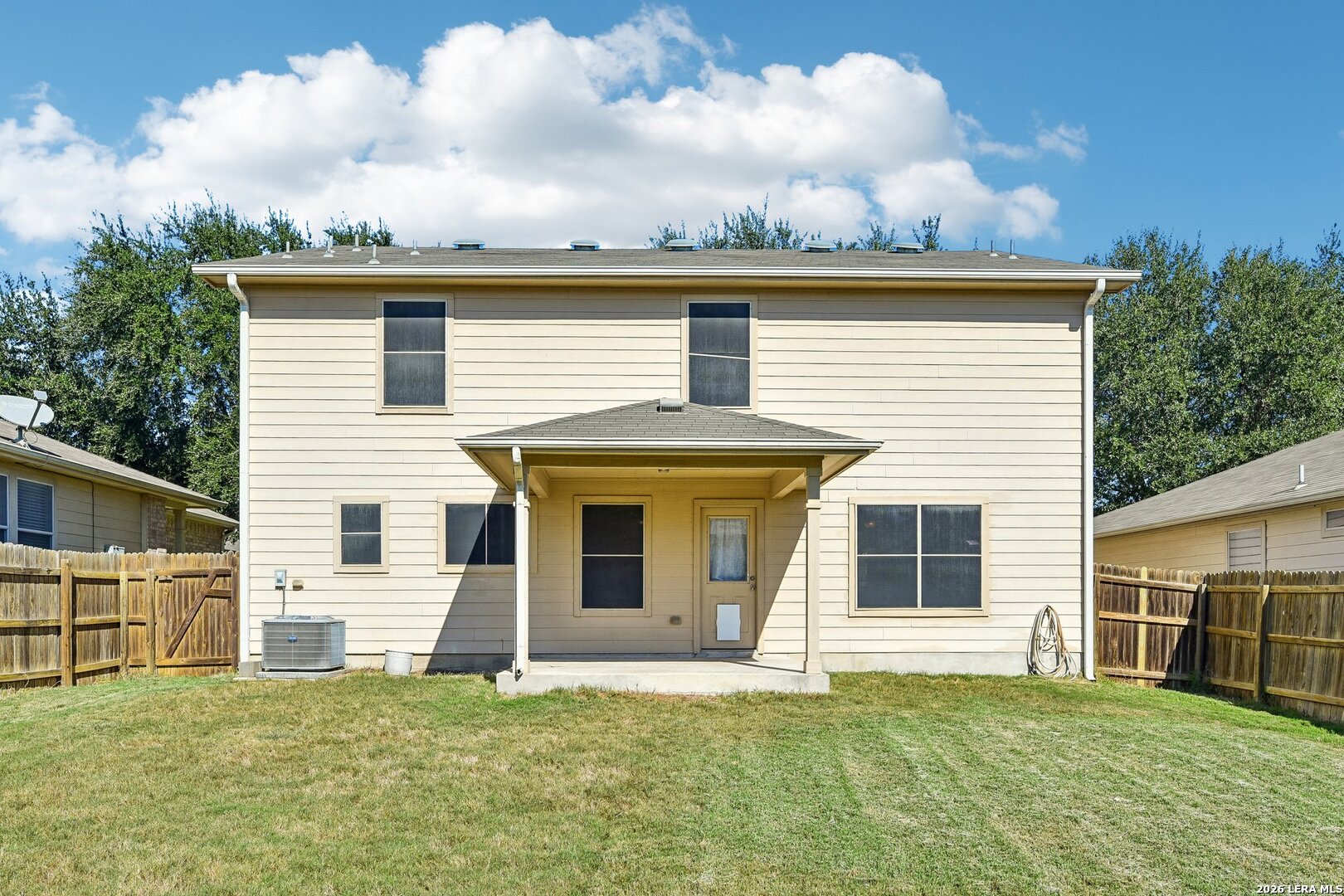 213 HEREFORD ST, Cibolo, TX 78108