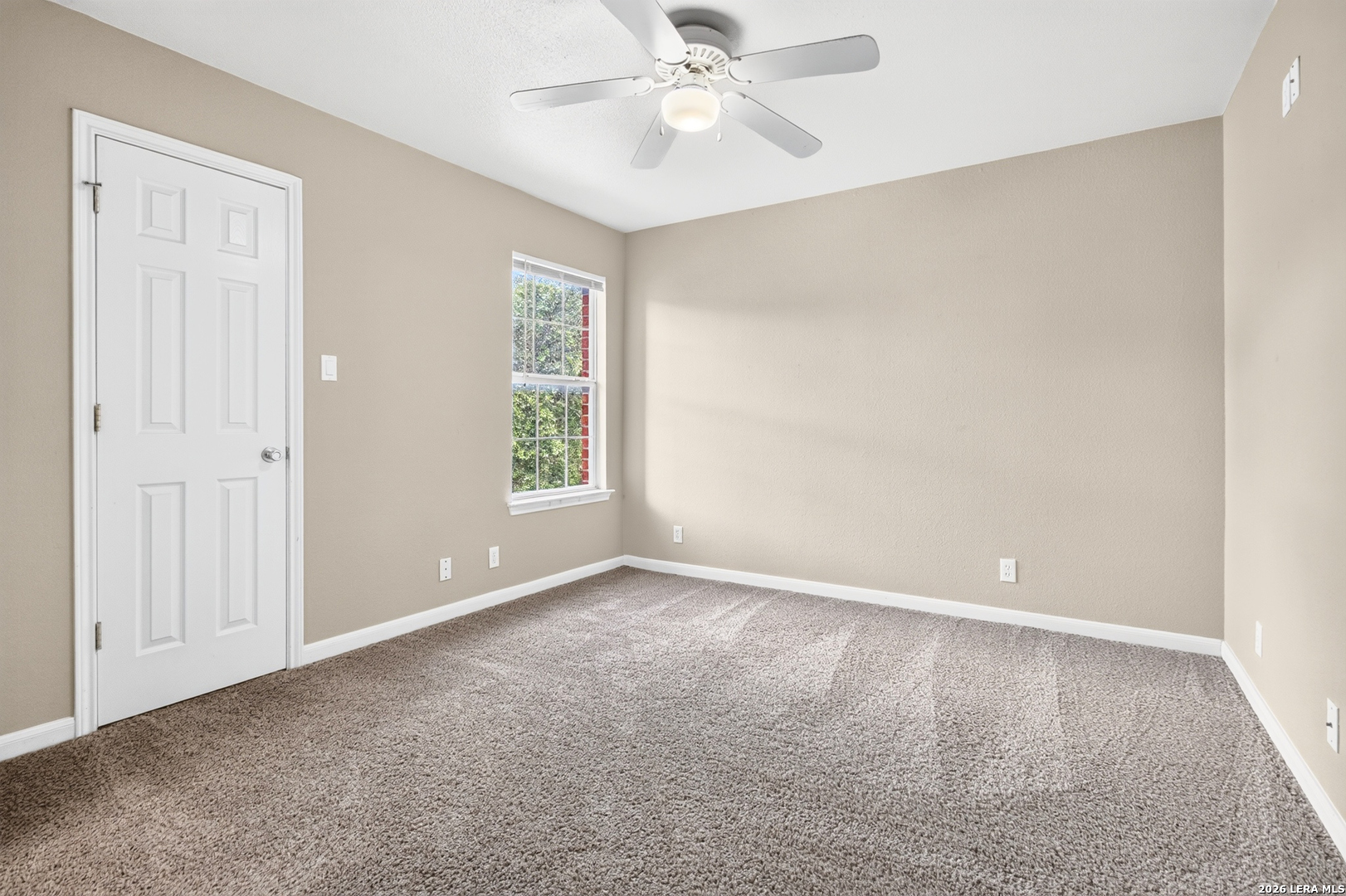 36 Chapel Hill Cir, San Antonio, TX 78240