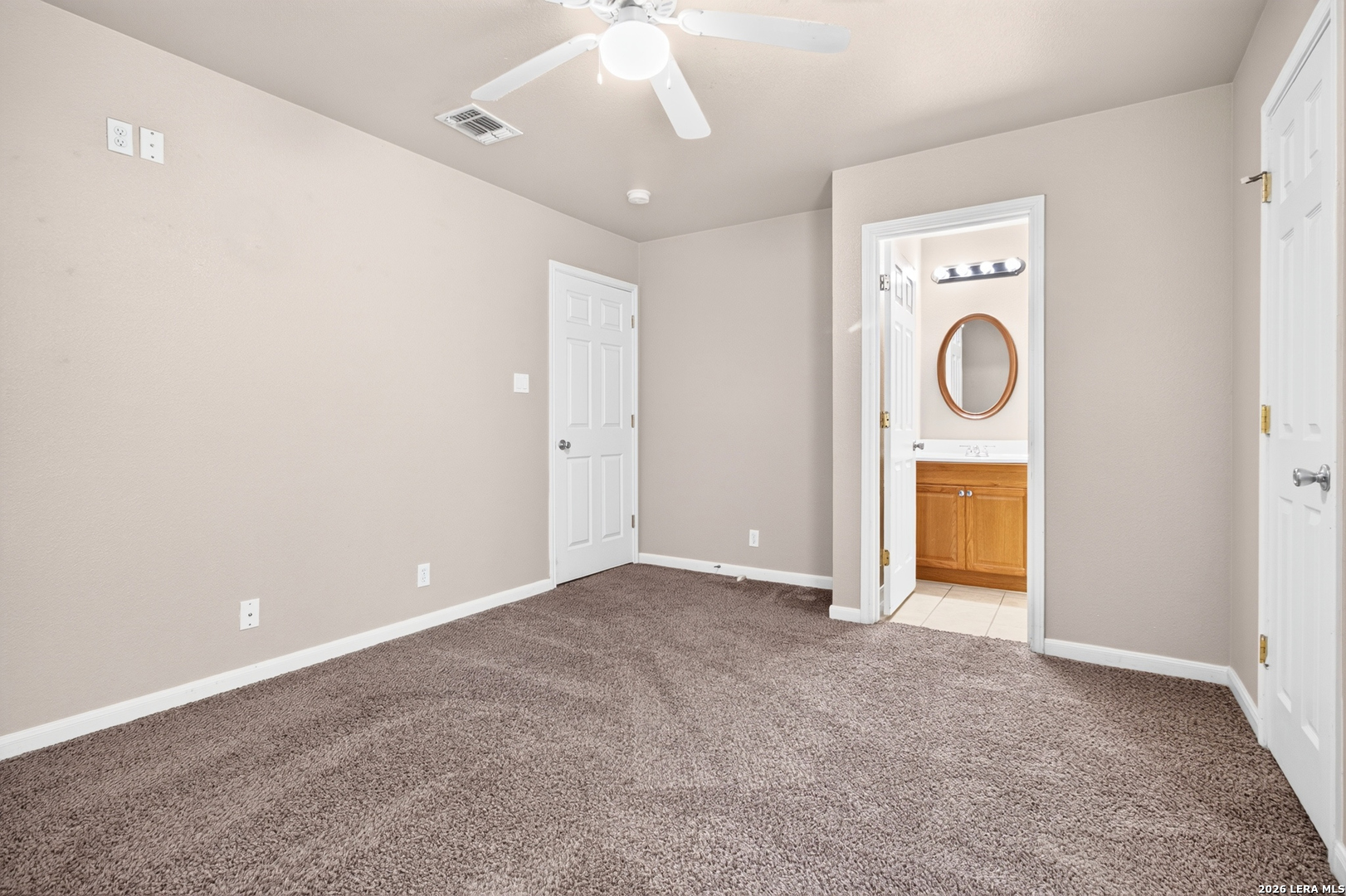 36 Chapel Hill Cir, San Antonio, TX 78240