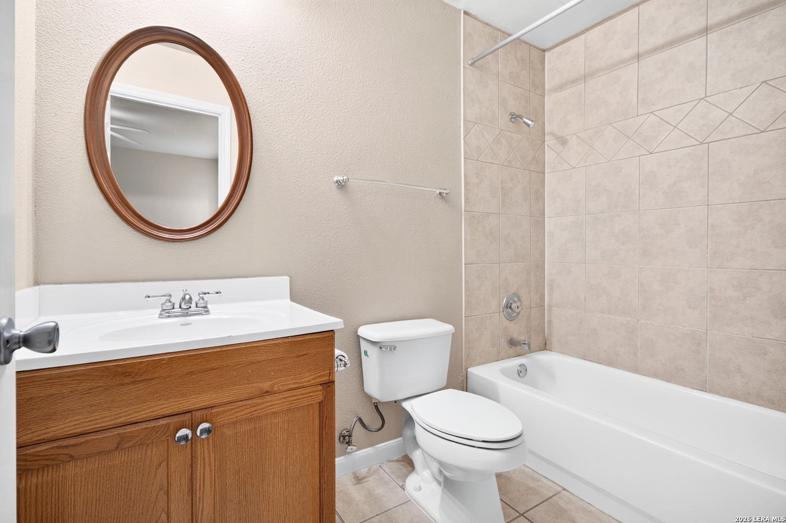 36 Chapel Hill Cir, San Antonio, TX 78240